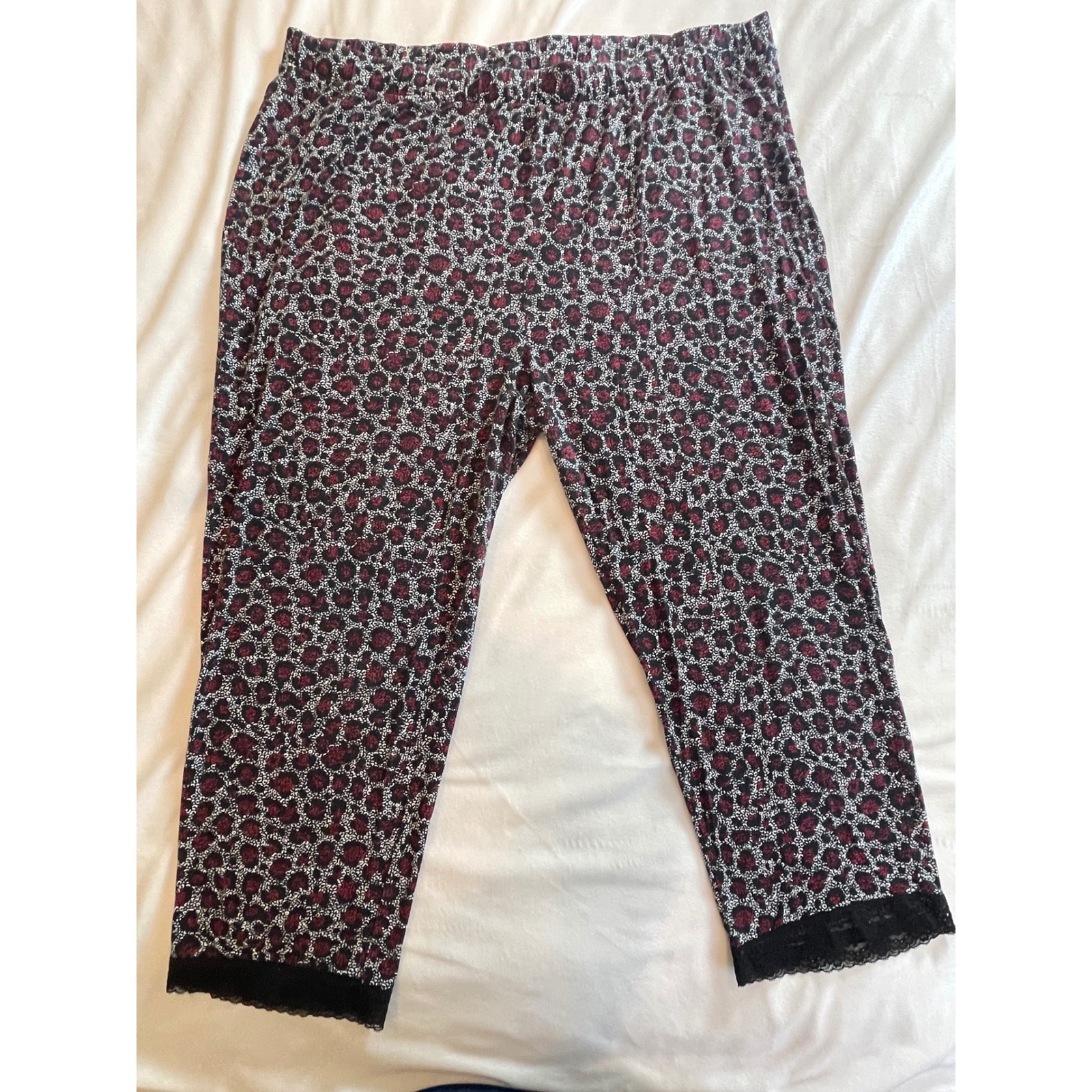 Torrid Super Soft Sleep Pajama Pants 3 3x Leopard Animal Print Lace Trim Capri
